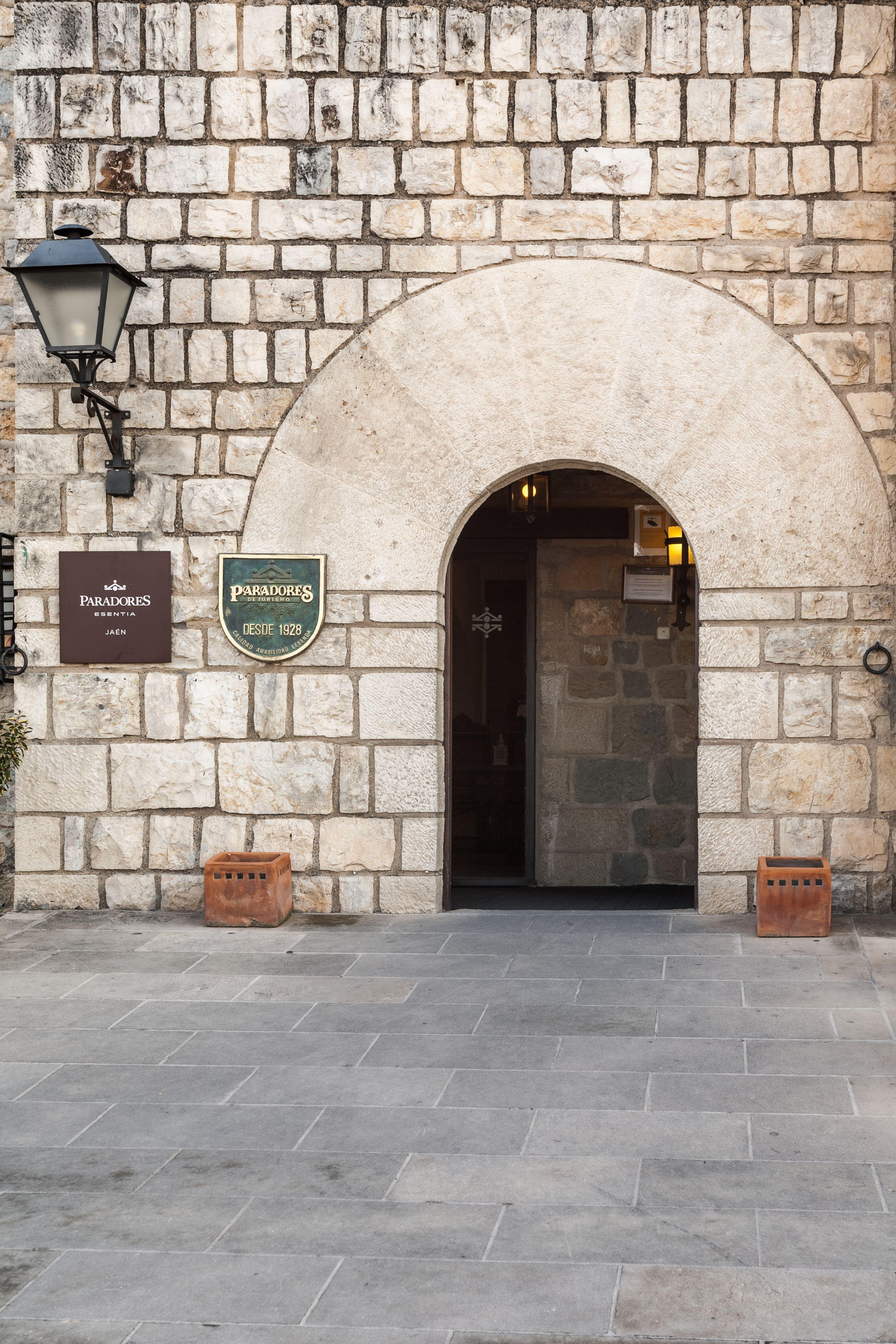 Parador De Jaen Hotel Exterior photo