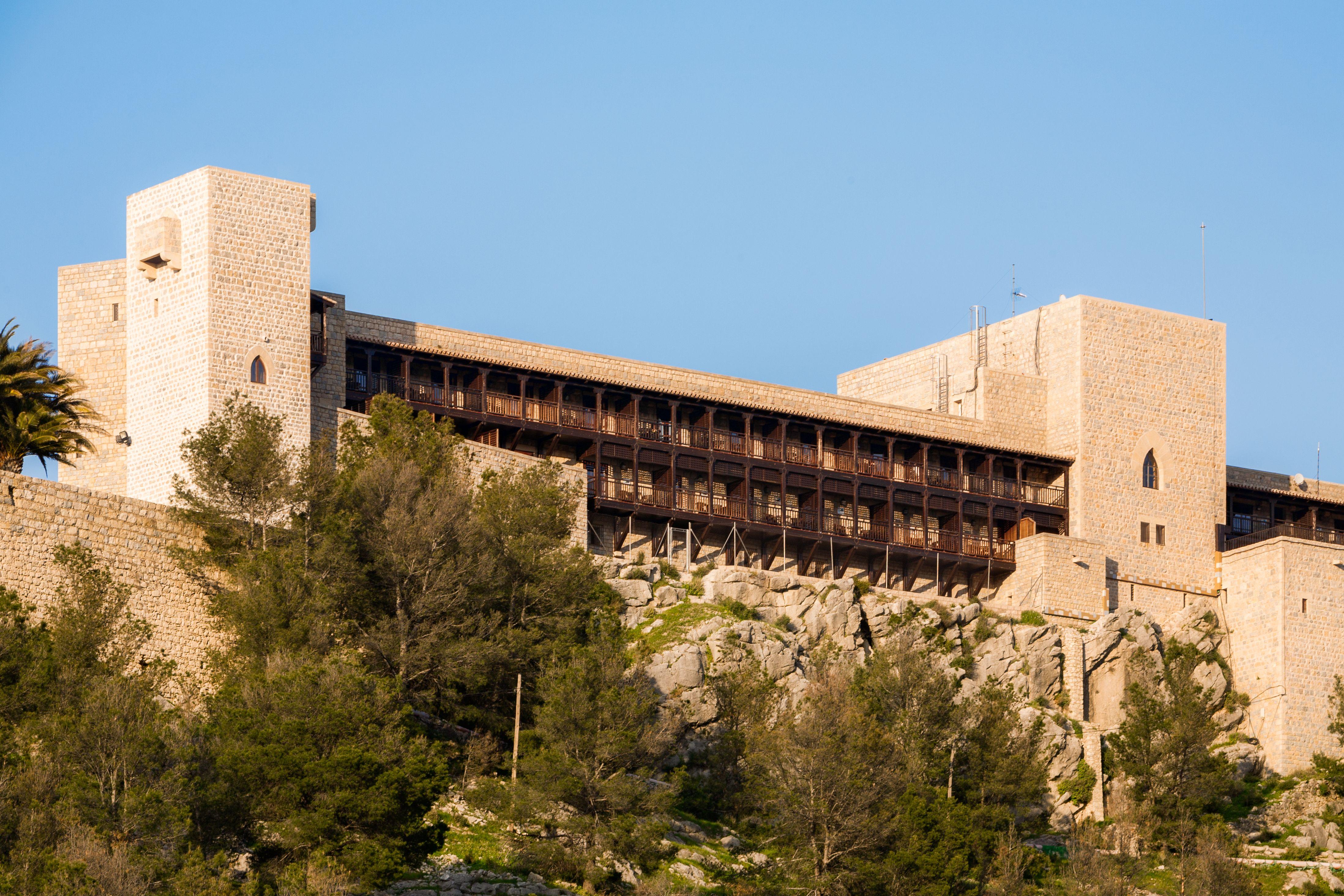 Parador De Jaen Hotel Exterior photo