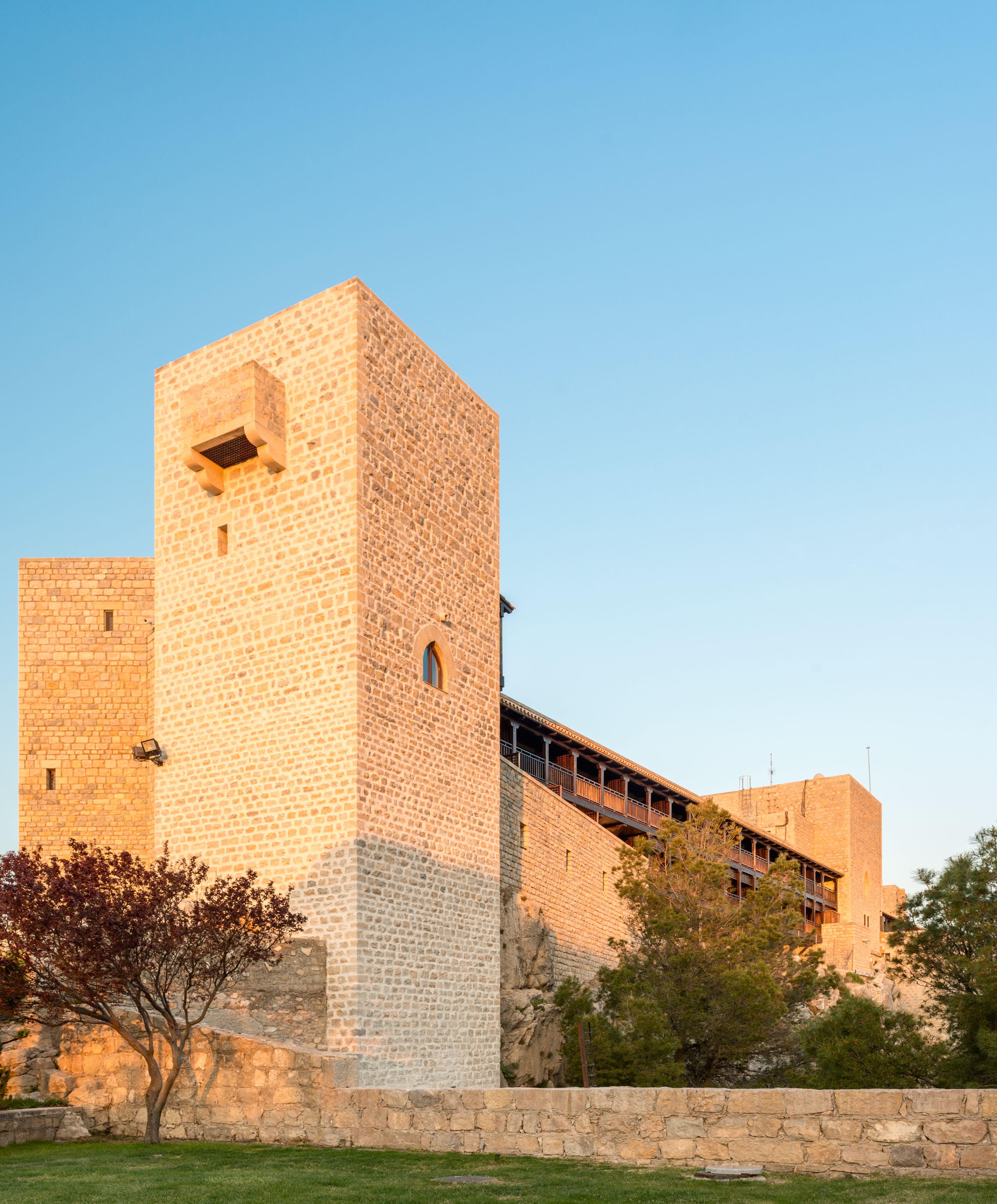 Parador De Jaen Hotel Exterior photo