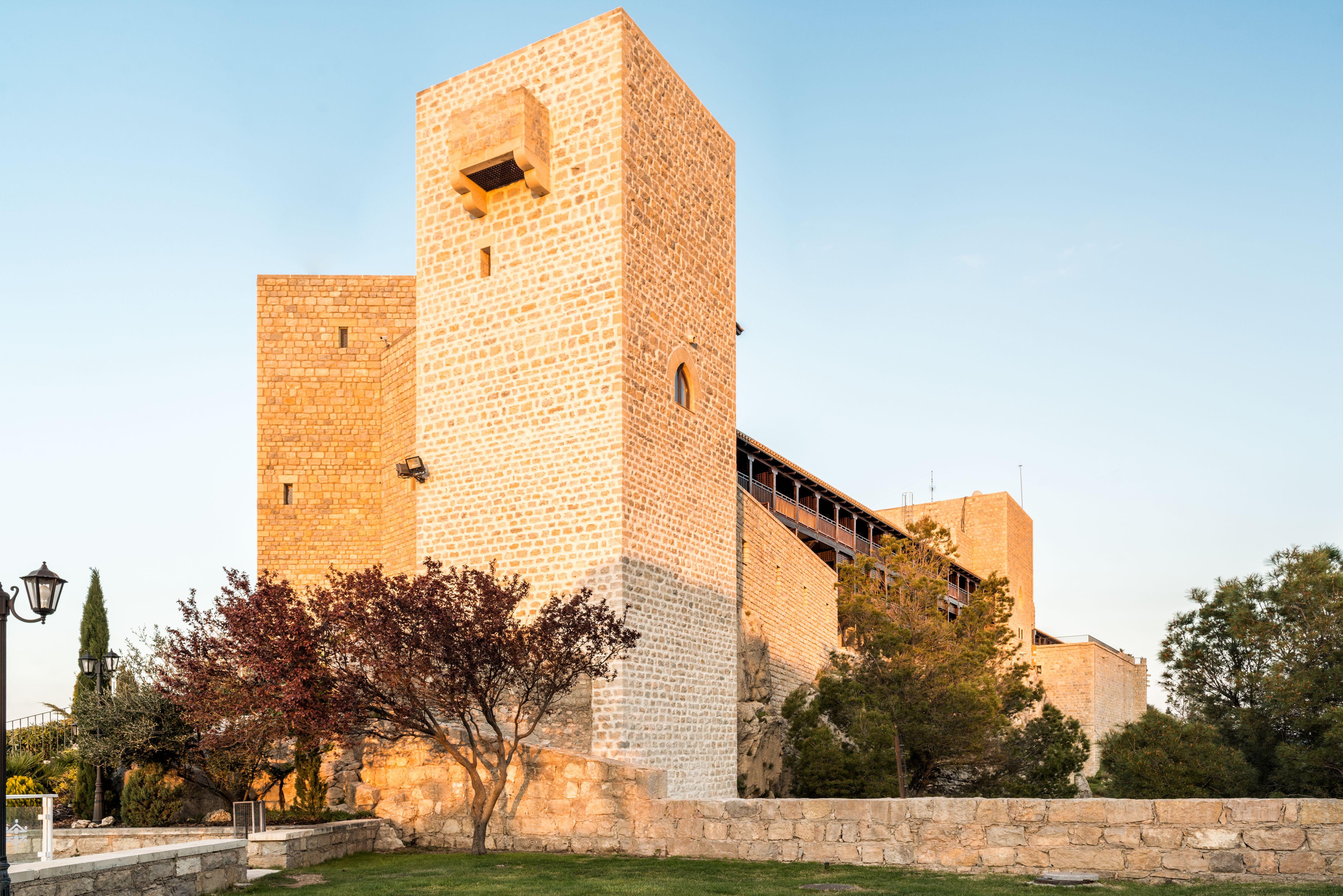 Parador De Jaen Hotel Exterior photo